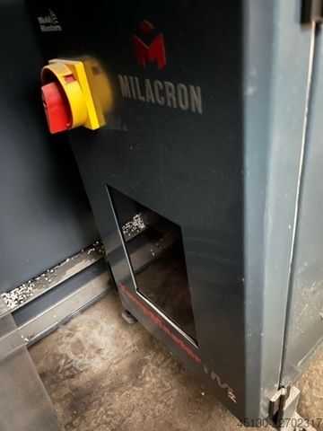 Máquina de moldeo por inyección Ferromatik Milacron Magna T(MTs) 150-450