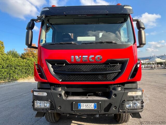 Otomatik beton mikser kamyonu Iveco Trakker 450
