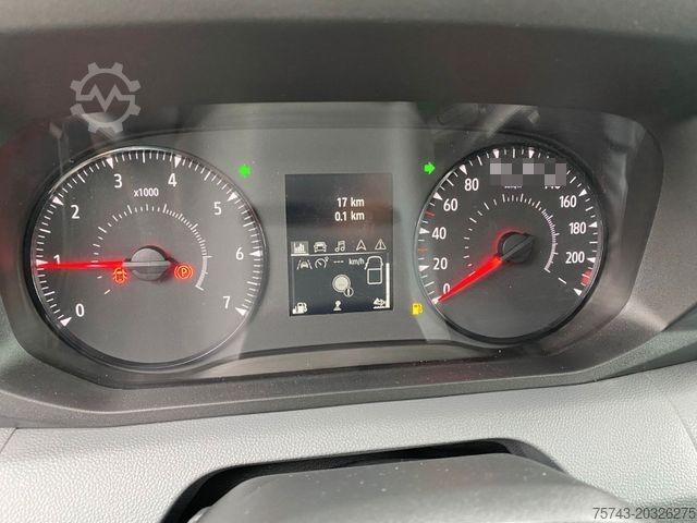 Przyczepa do przewozu bydła RENAULT MASTER AKX NEW MODELL  2025 5 Sitzer Haras ex. L