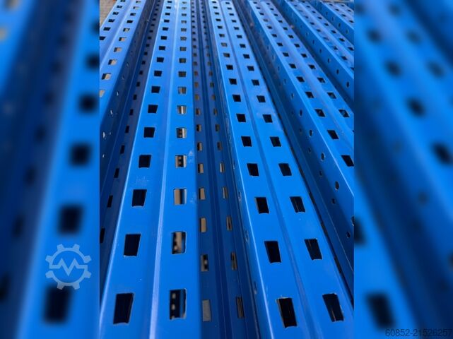 High-bay warehouse Pallet racking ca. 14 lfm Jungheinrich Esmena Höhe : 400 cm , 2100 kg Fachlast