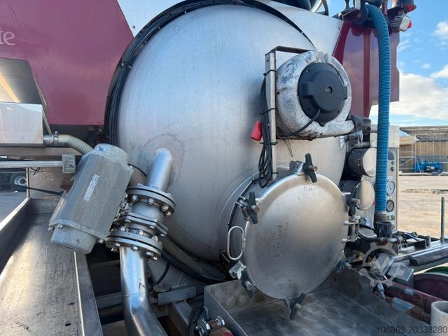 Vacuümtankwagen MAN TGM 14.250 VM-Tarm Stainless Steel 4000 l. Kombi