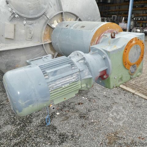 17200 liter roertank van V2A met 27 kW explosieveilige balkroerder Hagemann 7083