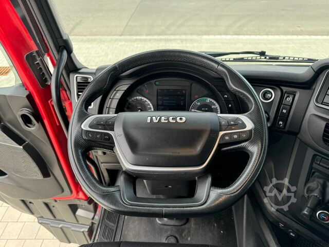 Trattore stradale standard Iveco s-way 480