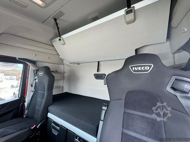 Trattore stradale standard Iveco s-way 480