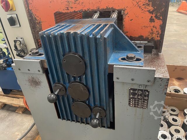 2 Die Thread Rolling machine SENY, SENY D 44 EH