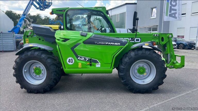 Verreiker star Merlo TF 42.7 CS-136