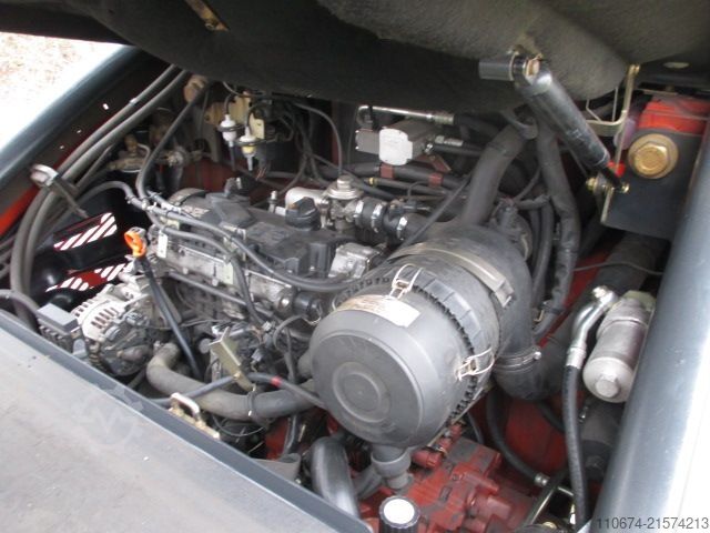 Diesel gaffeltrucks Linde H40D-01