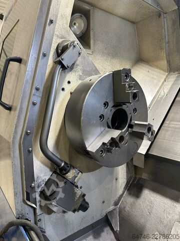 Centro de torneado y fresado CNC DOOSAN Puma 400 LMB steady rest +2000 mm
