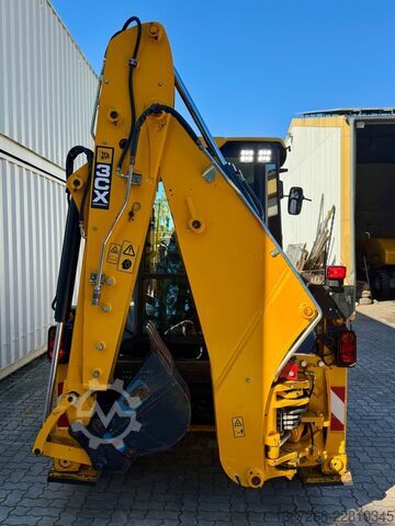Hjullæsser JCB 3CX Compact / 2022 BJ / Hammer + Schaufeln
