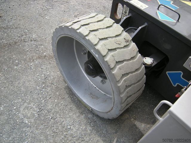 Munkaplatform Zoomlion ZA10RJE , AH 12m