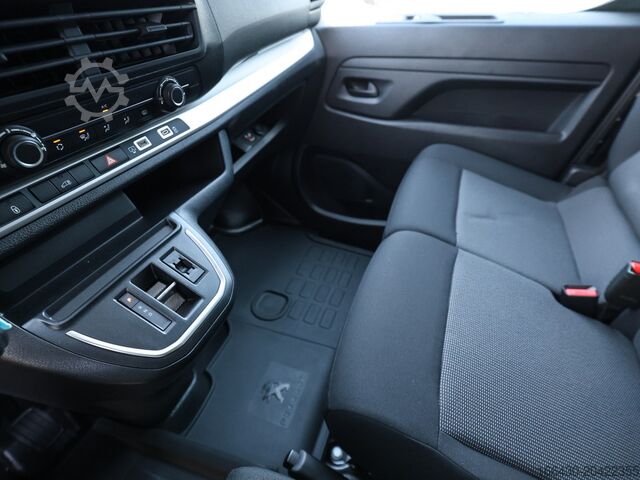 Panel van Peugeot Expert KW Standard L2 2.0 BlueHDi 180 EAT8