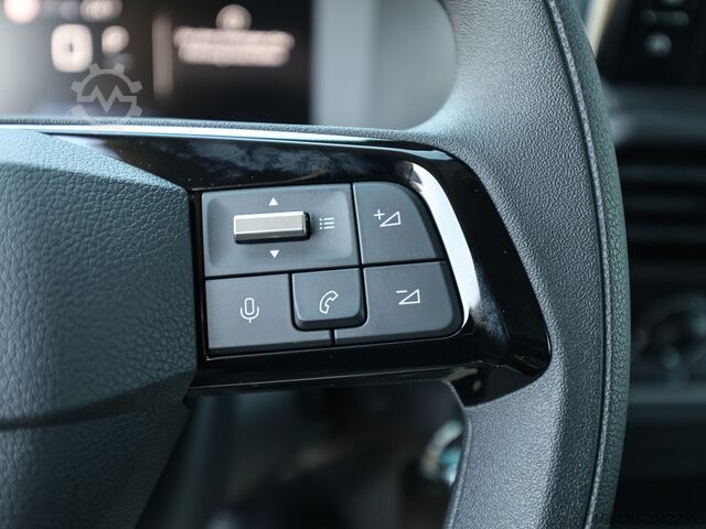 Panel van Peugeot Expert KW Standard L2 2.0 BlueHDi 180 EAT8