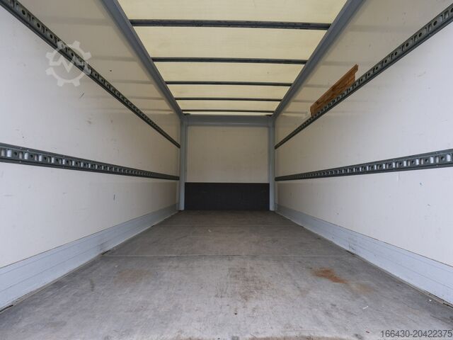 Vrachtwagen met bakwagen Mercedes-Benz Sprinter 317 CDI Koffer L3 LBW Navi DAB SHZ K