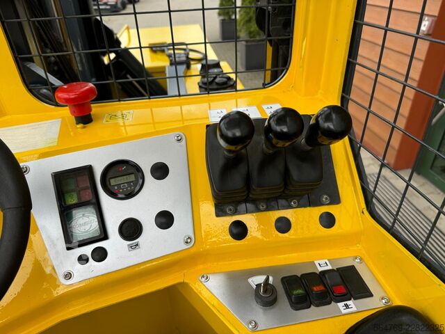 Carrello elevatore a 4 direzioni Combilift C4000STE / Electric / Battery 2023 year