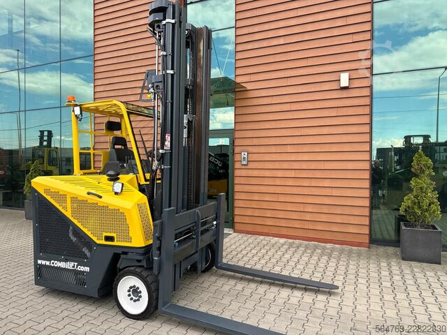 Carrello elevatore a 4 direzioni Combilift CB4500//2019 year // New price