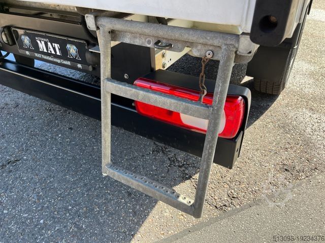 Sandučar VOLKSWAGEN CRAFTER 2,0TDI AUTOMATIK XXL KOFFER KLIMA 1.HAND