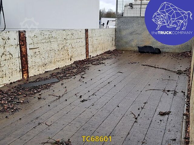 Loading platform MAN TGM 290