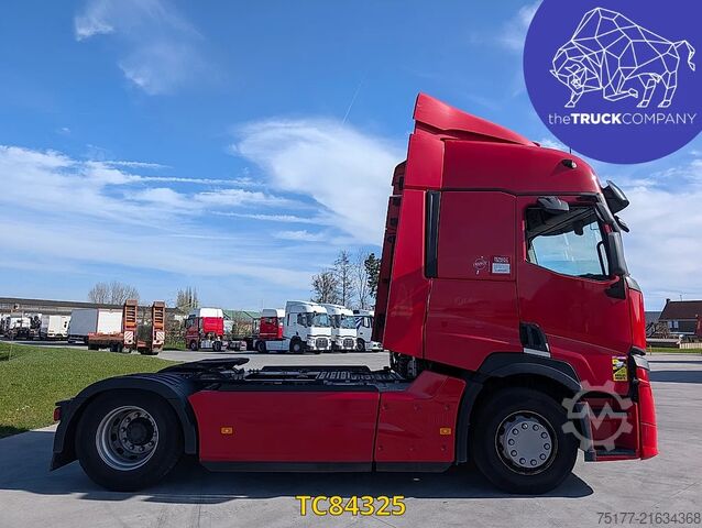 Standaard-SZM Renault T 520