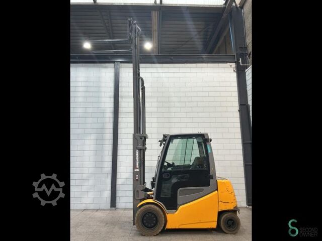 Chariot élévateur Jungheinrich EFG 535k