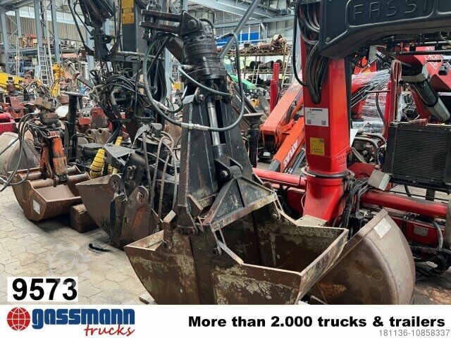 Autolaadkraan ZL 300 Tiefbaugreifer