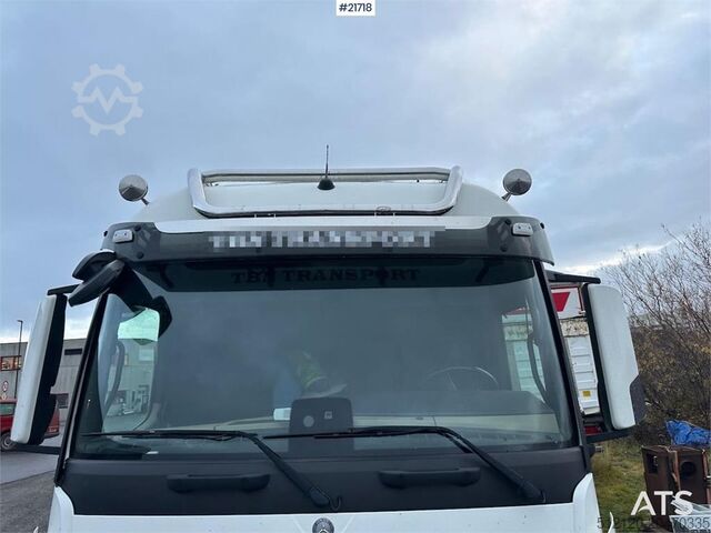 Maleta Mercedes-Benz Actros 1835 box truck w/ Full side opening, genera