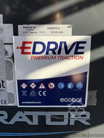 Fyrvägs gaffeltruck Combilift C5000ET