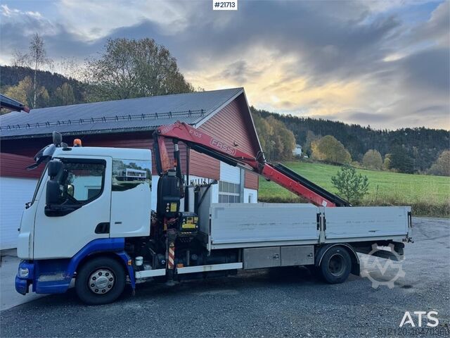 Camión grúa DAF Fa 45.220 Crane truck. 180,000 km.