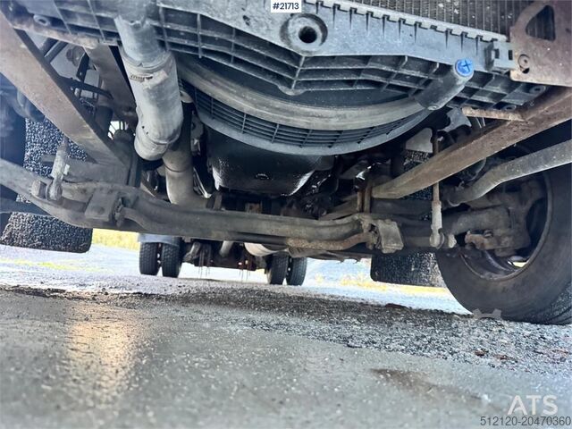 Camión grúa DAF Fa 45.220 Crane truck. 180,000 km.