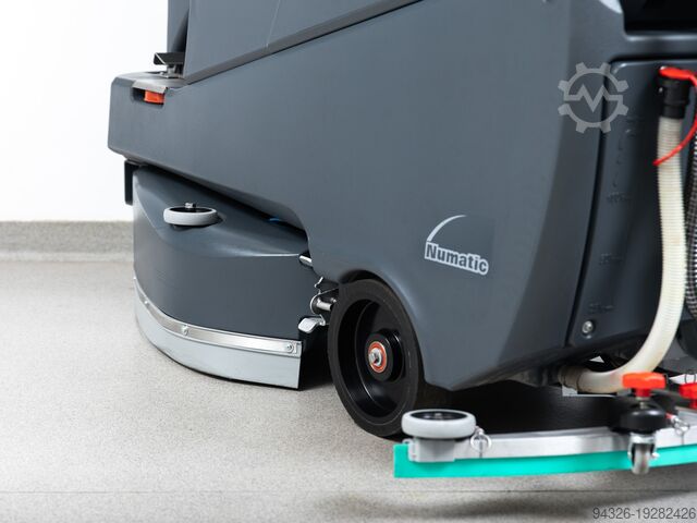 Numatic TTV 678G/400T NIEUWE BATTERIJEN Numatic TTV 678G/400T - 2017y - 683h