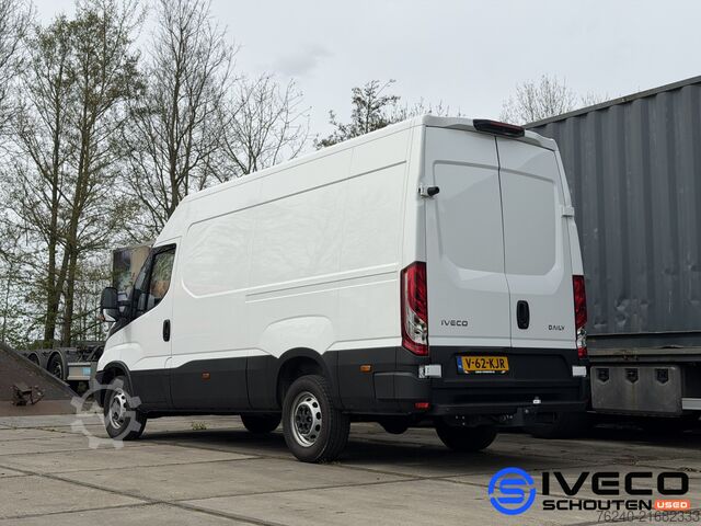 Iveco Daily 35S14V A8 Cruise Control - Automatic - L3H2 - 2.3L 140hp - Towbar Iveco Daily 35S14V A8  Cruise Control - Automaat - L3...