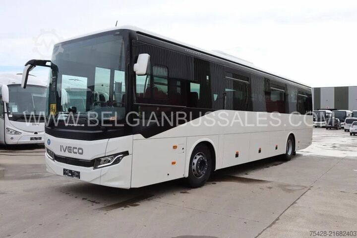 Intercitybus Iveco Crossway 12m Pop light / Double middle door / p...
