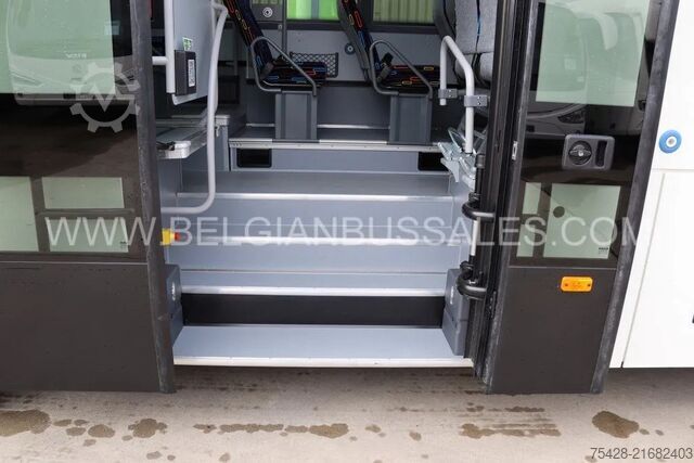 Şehirlerarası Otobüs Iveco Crossway 12m Pop light / Double middle door / p...