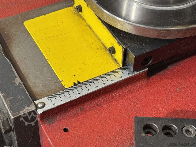 Máquina curvadora de anillos y perfiles TAURING Delta 50 CNC
