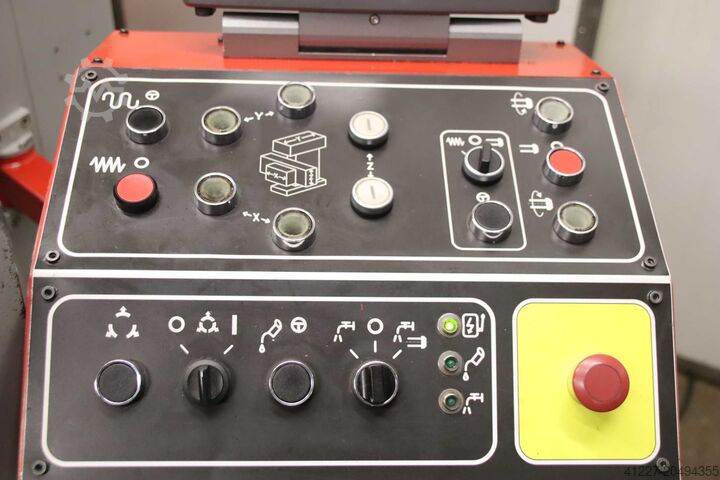 Frezarka z cyfrowym wyświetlaczem EMCO FB-5