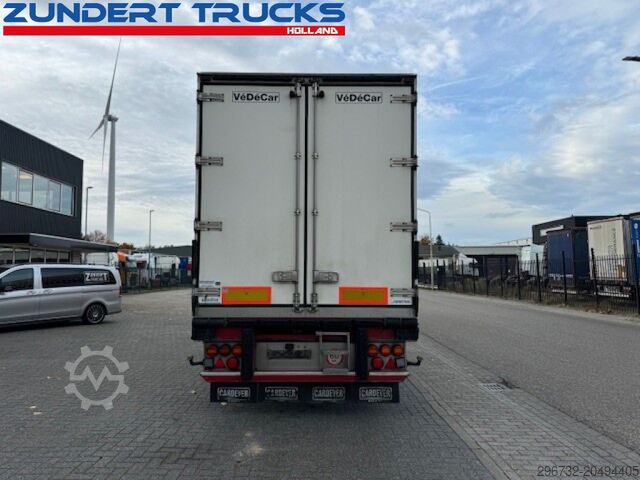 Gekoeld/bevroren transport Lag VEDECAR 3 AS COOLTRAILER, MEAT RAILS,