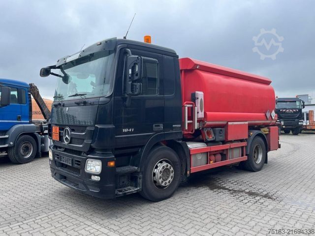 Tanker truck MERCEDES-BENZ Actros 1841 L Tankwagen EstererBj.2012