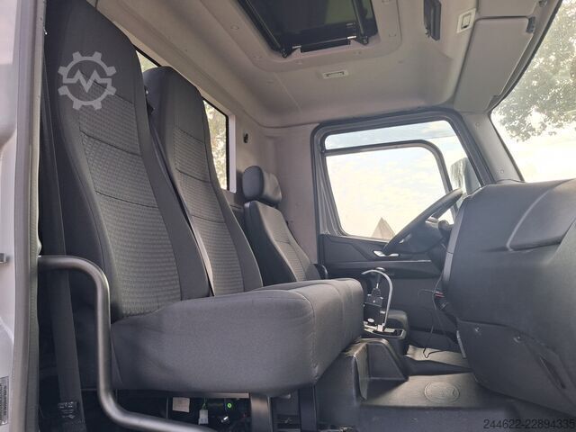 Camion benne à bras amovible Ford F-Line 6x2 containerhaak