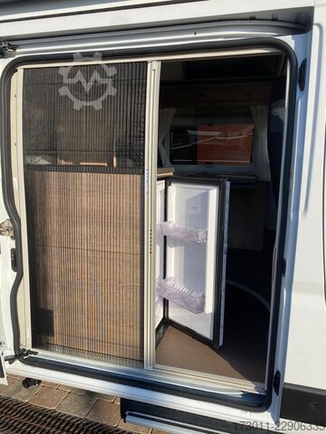 Camper van PÖSSL Vario 545 Premium Markise 5-Sitzer