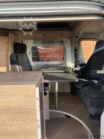 Camper van PÖSSL Vario 545 Premium Markise 5-Sitzer