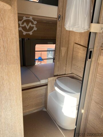 Camper van PÖSSL Vario 545 Premium Markise 5-Sitzer