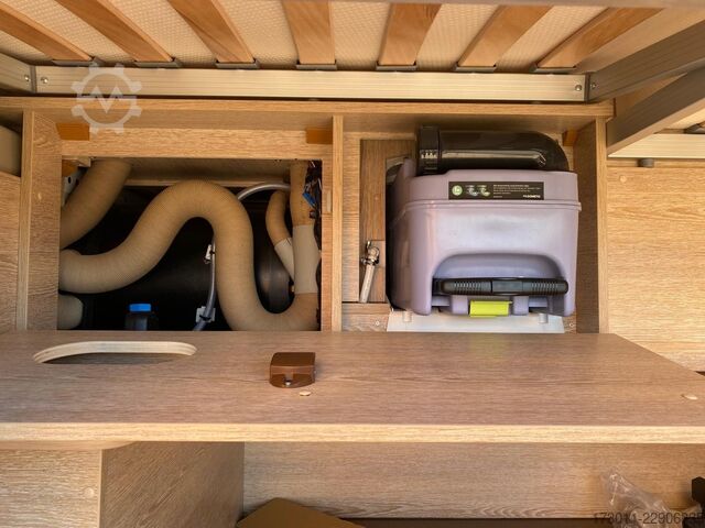 Camper van PÖSSL Vario 545 Premium Markise 5-Sitzer