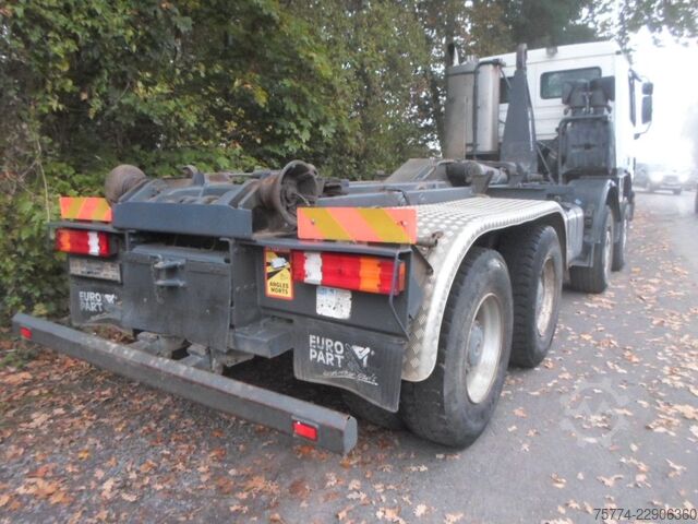 Haakarm vrachtwagen MERCEDES-BENZ 4141/8x4/ AT Motor 80.000 KM