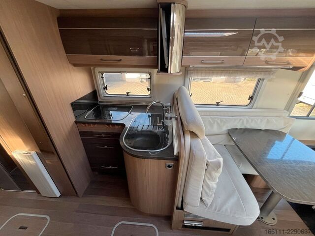 Integrisani kamper BÜRSTNER Aviano I 840 -  - Hub/Einzelbetten -