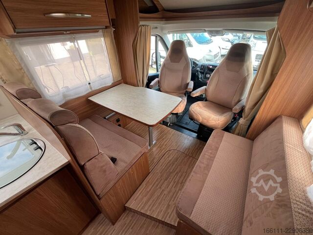 Poluintegrisani kamper CARADO T 448 - Einzelbetten - Hubbett -  -