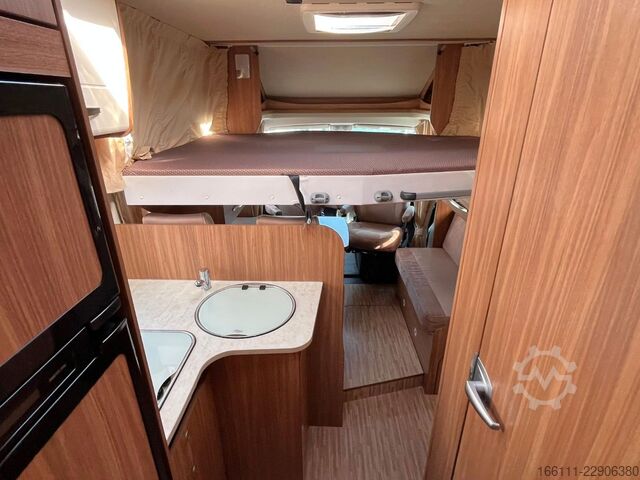 Poluintegrisani kamper CARADO T 448 - Einzelbetten - Hubbett -  -