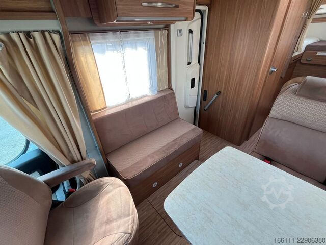 Poluintegrisani kamper CARADO T 448 - Einzelbetten - Hubbett -  -