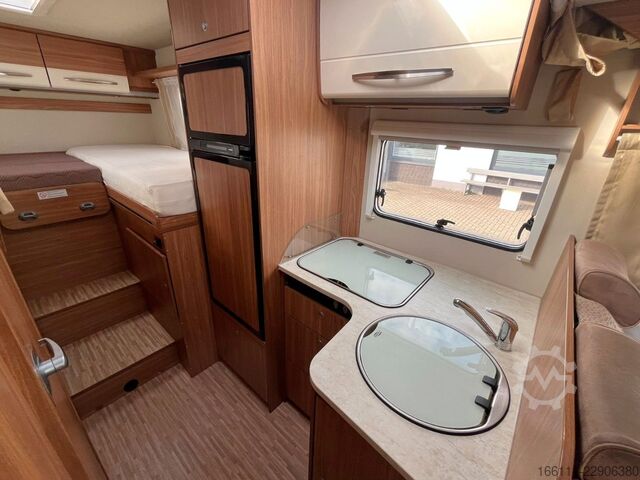 Poluintegrisani kamper CARADO T 448 - Einzelbetten - Hubbett -  -
