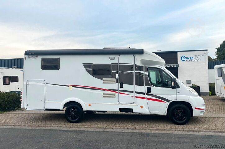 Poluintegrisani kamper SUNLIGHT T 66 - Einzelbetten - Solar - Klima - Tempomat -