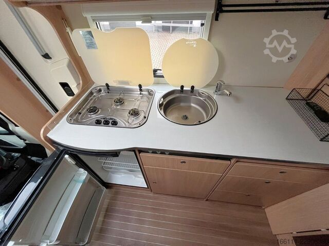 Poluintegrisani kamper SUNLIGHT T 66 - Einzelbetten - Solar - Klima - Tempomat -