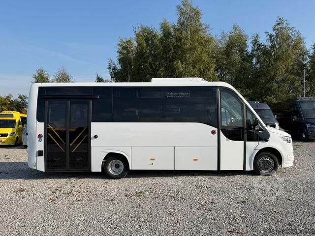 Városi autóbusz MERCEDES-BENZ Sprinter 26+15 City Retarder Klima Rollstuhl